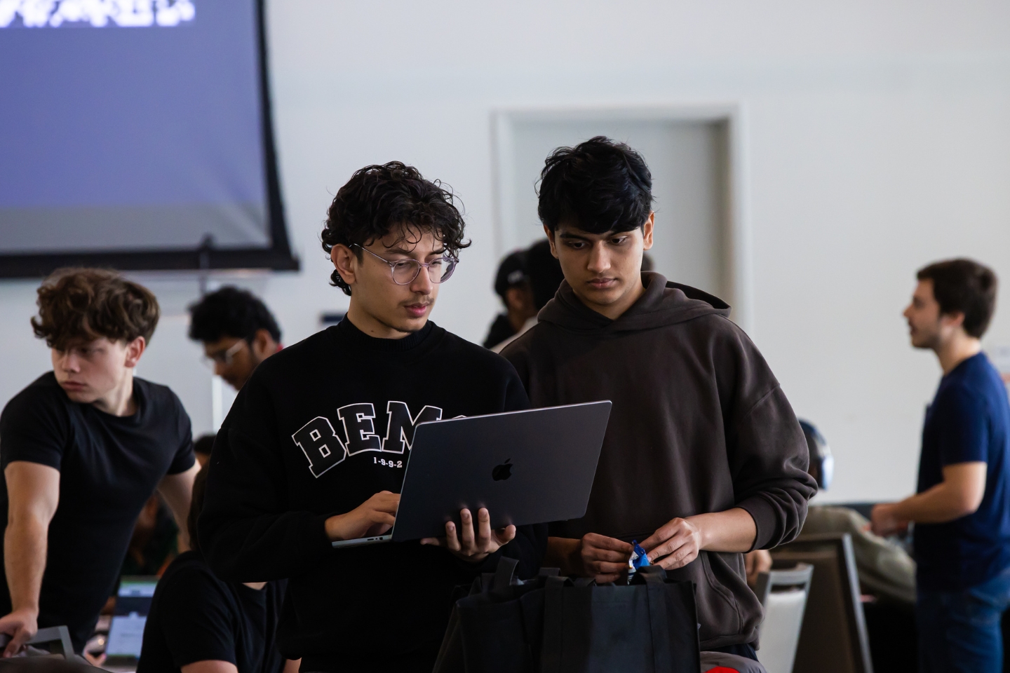 hackathon-2026-480x320.jpg