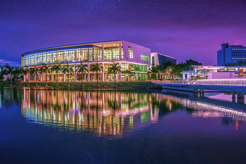university of miami acceptance date